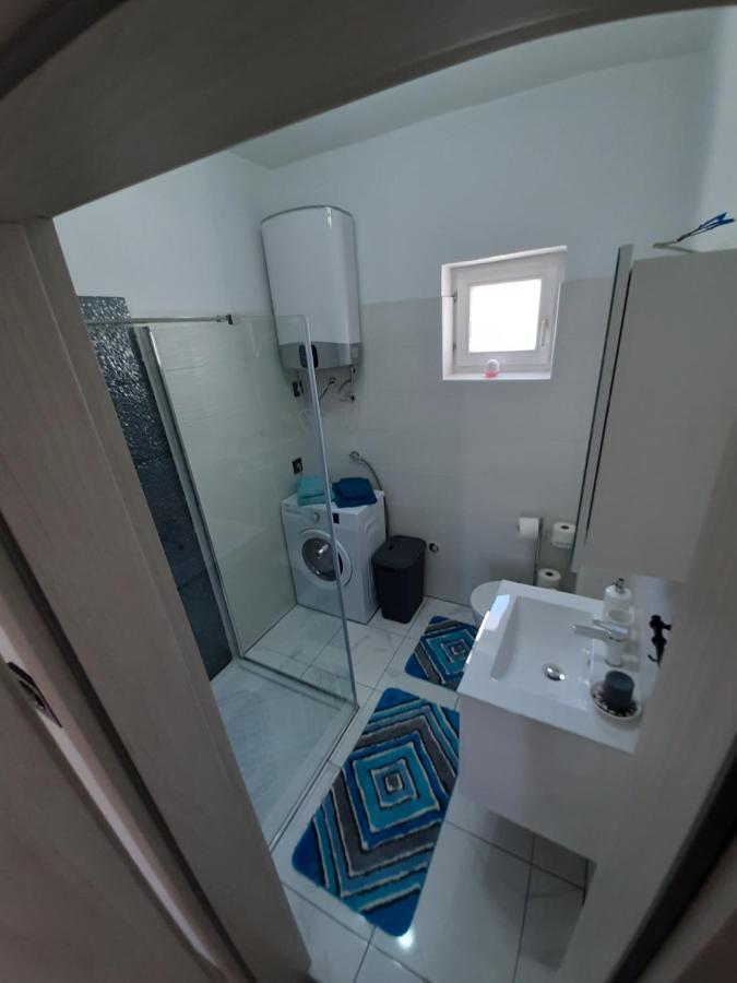 Ferienhaus Karlo Pridraga Kültér fotó